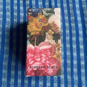 Kindred Black Behold the Hand nail and cuticle oil